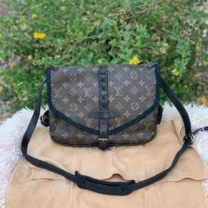 🎉🎉Louis Vuitton Saumur 30
